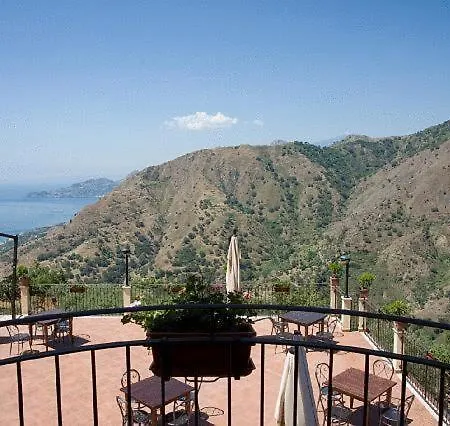 Agostiniana 4* Santa Teresa Di Riva